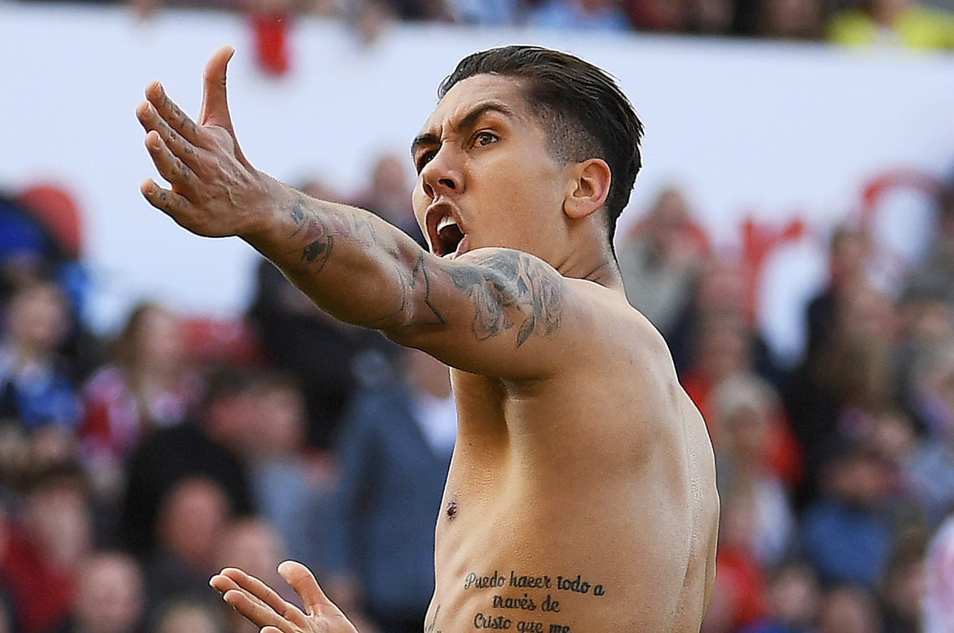 フィルミーノは、過小評価されている。「ゴールから離れるCF」の真髄と