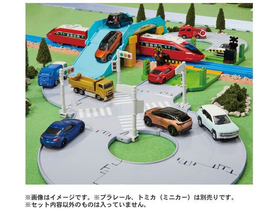 タカラトミー トミカタウン 踏切・陸橋・交差点どうろセット 通販