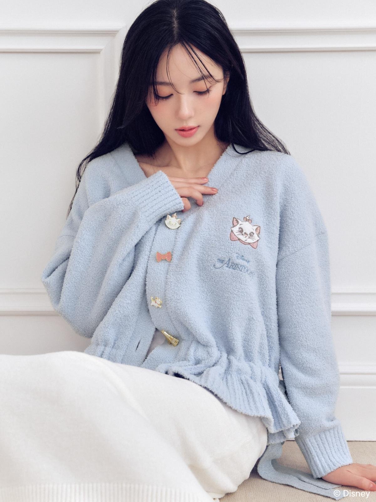 スナイデル ホーム×映画『おしゃれキャット』子猫のマリー描いた