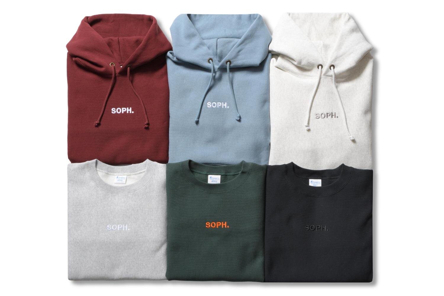 チャンピオンのソフ限定ロゴ入りフーディ＆クルーネック、縮みを抑える