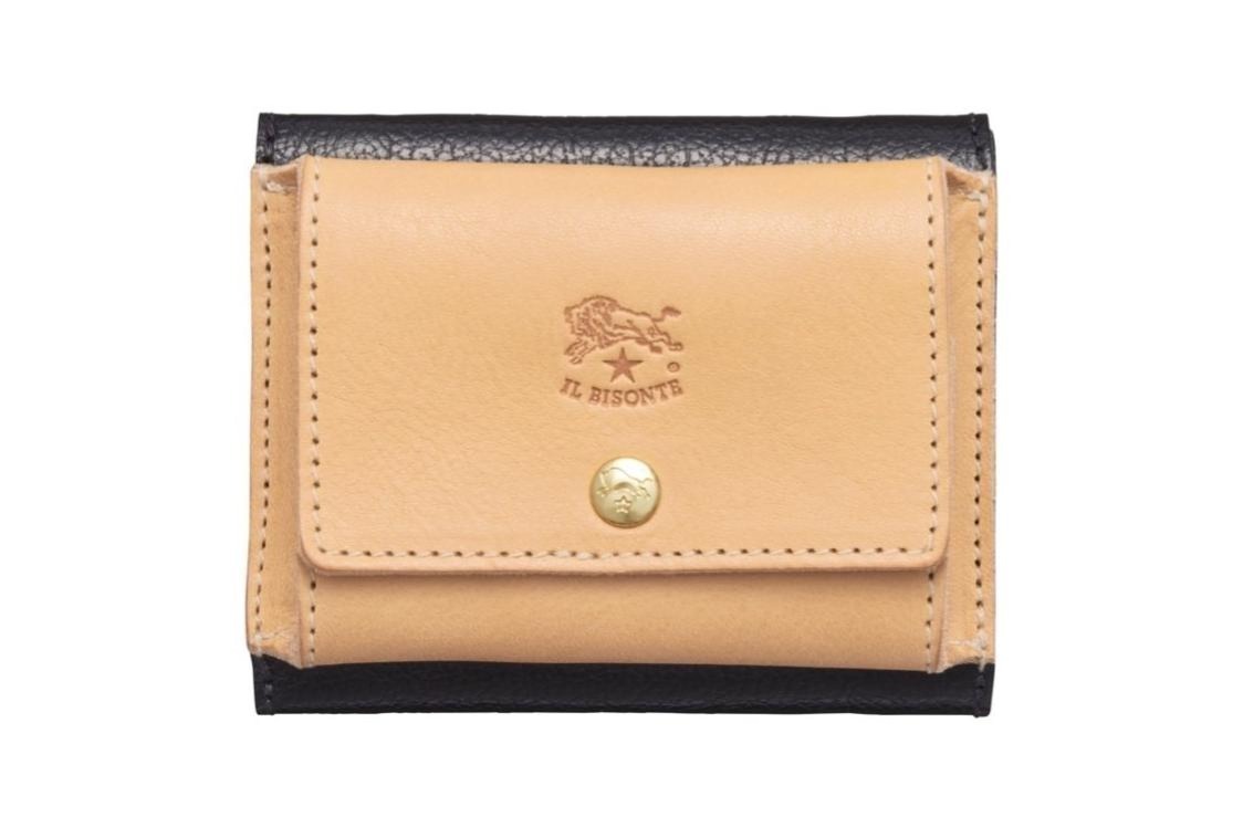 イル ビゾンテ24年秋冬のポケット付き財布、ヌメ革×黒レザーの3つ折り