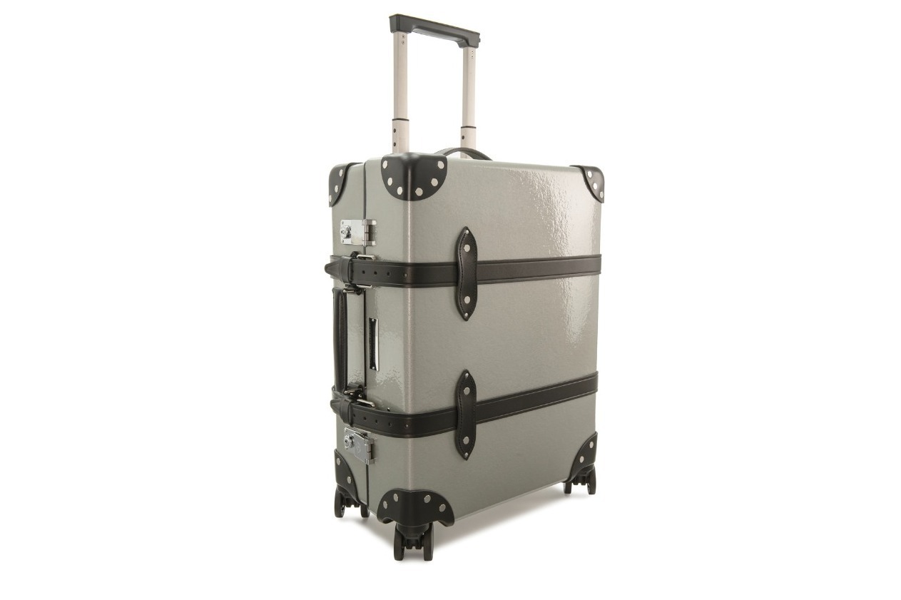 グローブ・トロッター「007」ジェームズ・ボンド愛車着想のキャリー