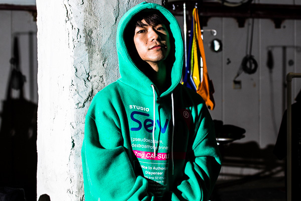 三代目JSB・NAOTOインタビュー「スタジオ セブンを通じファッションと