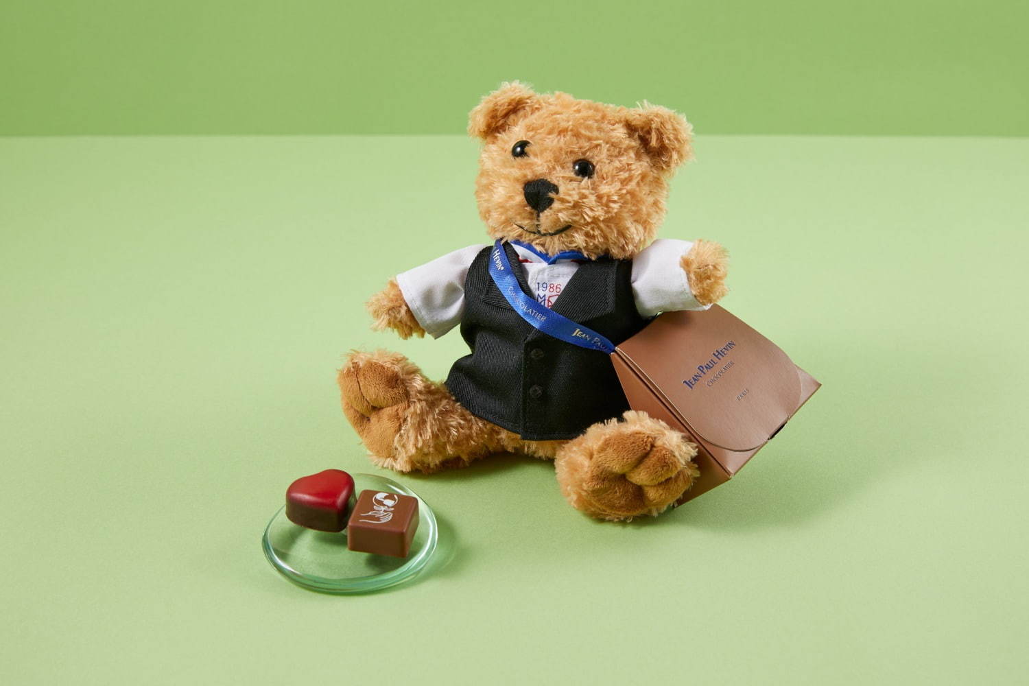 ジャン＝ポール・エヴァンのホワイトデー、限定チョコを詰めた