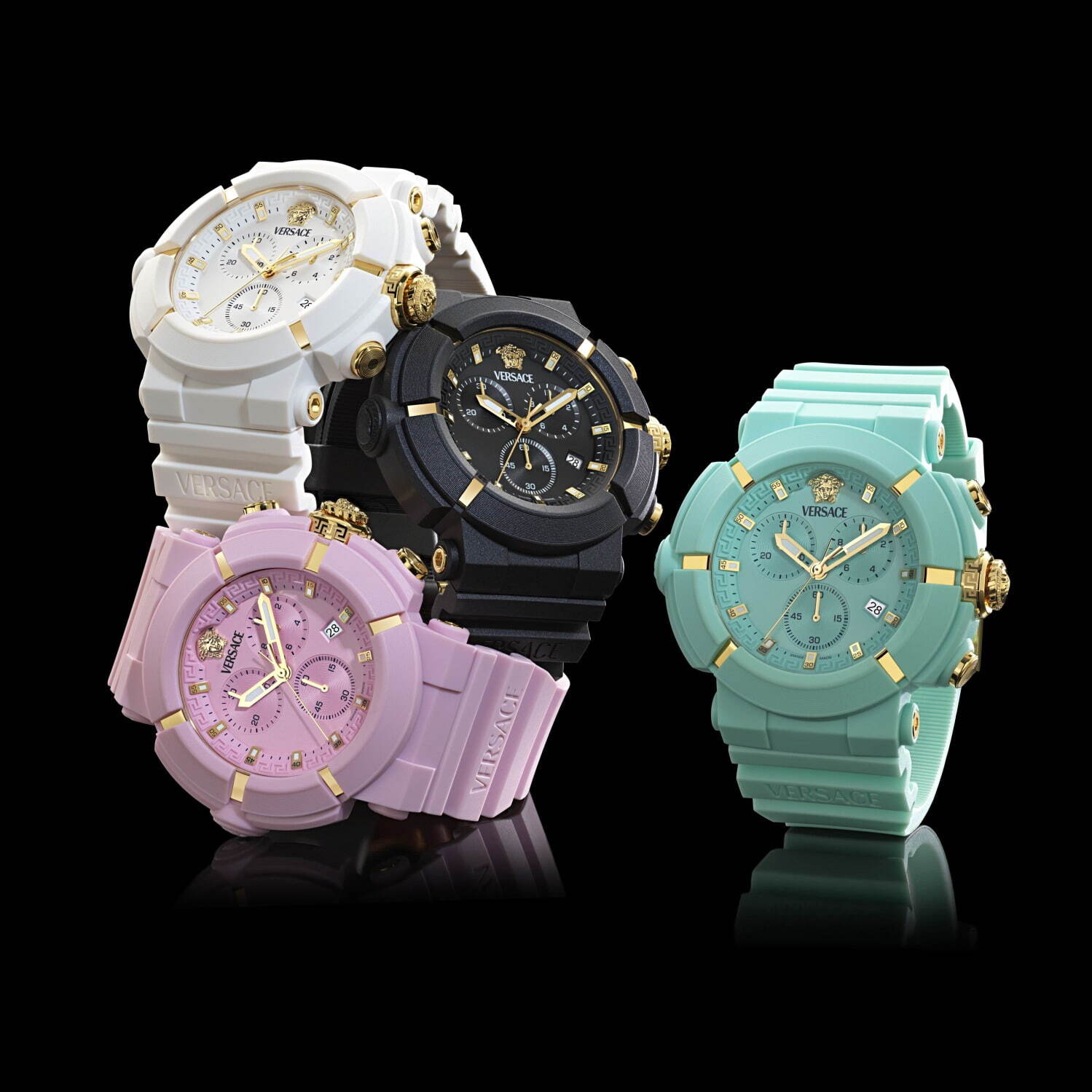 ヴェルサーチェ“メデューサ輝く”クロノグラフ腕時計、パステルブルーや