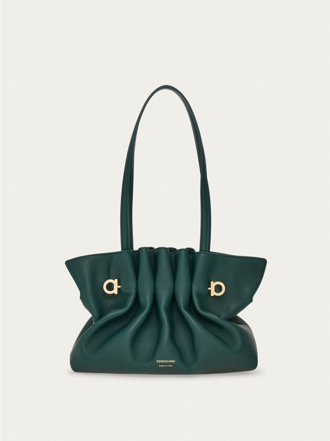 フェラガモのウィメンズバッグ、“レモン×モスグリーン”の「ハグ