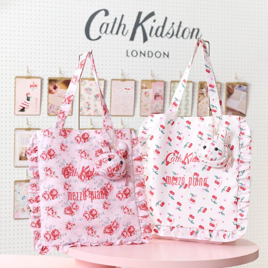 キャス キッドソン×メゾ ピアノ、花柄プリントのフリルトートバッグや