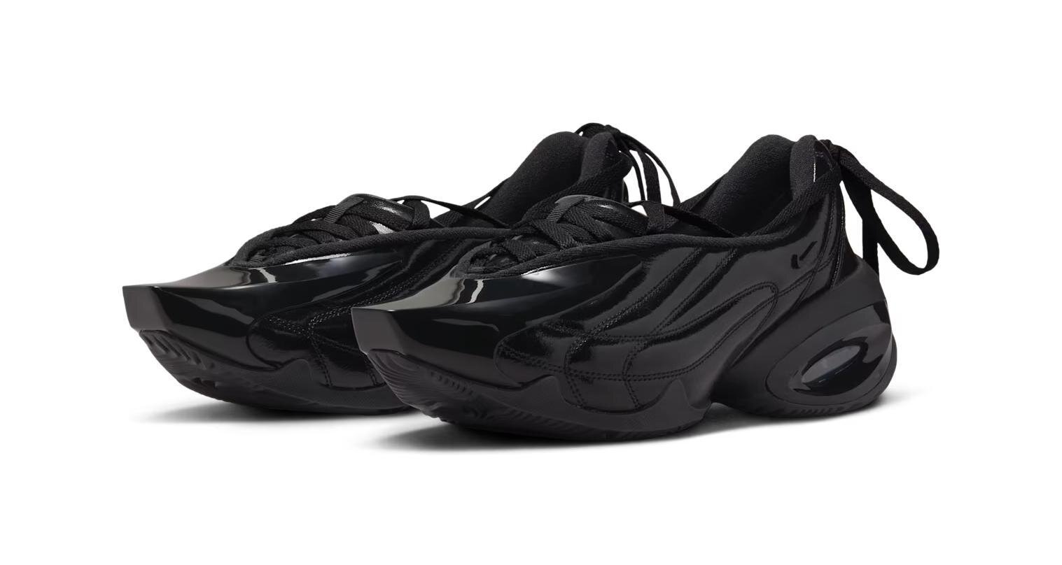 ナイキのスニーカー「エア マックス」をバレエシューズ風にアレンジ