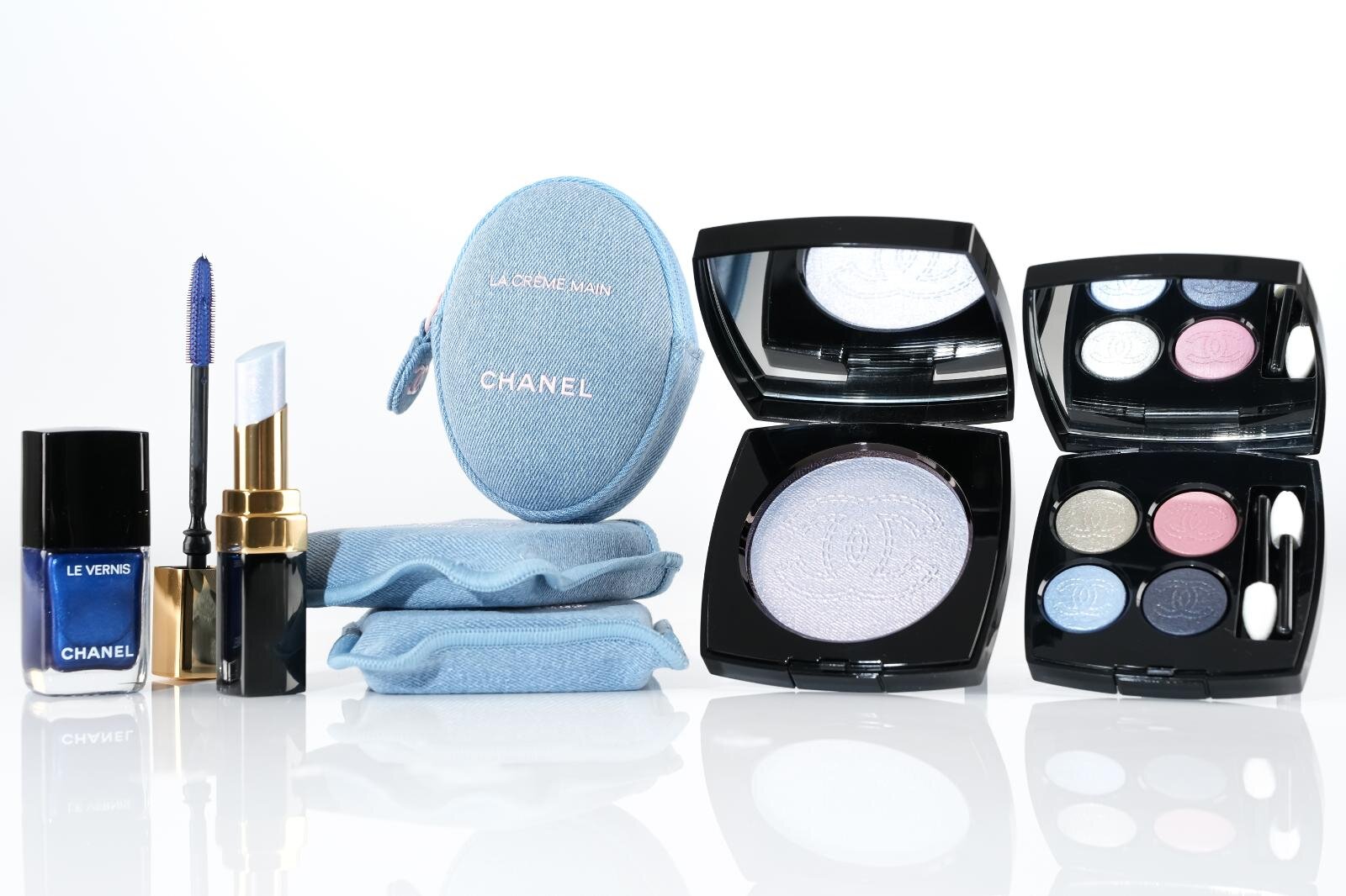 シャネルのチークカラーが限定デザインに、バーガンディの“ダブルCロゴ