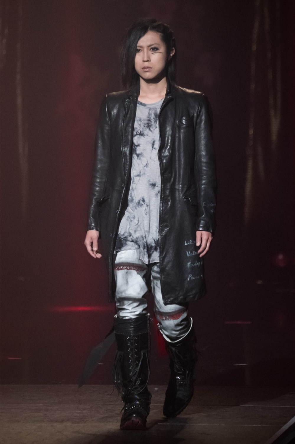 元ロエン高原啓×HYDEの「スイッチブレード」と「ブラック ハニー チリ