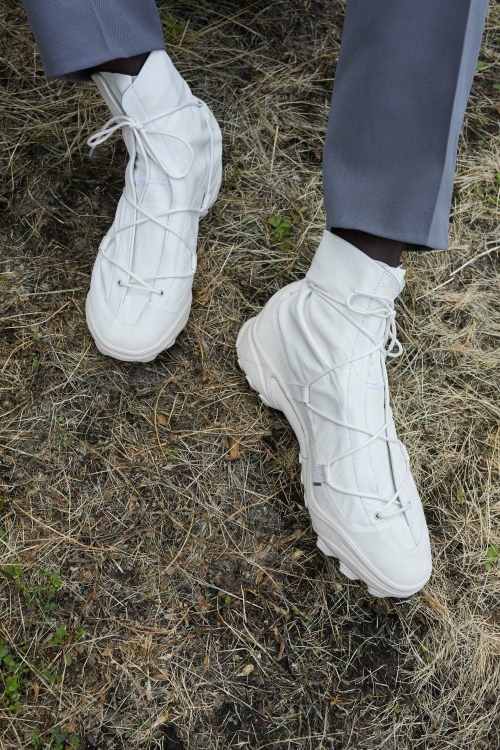 アディダス オリジナルス×OAMC、登山＆グランジシーンから着想を得た