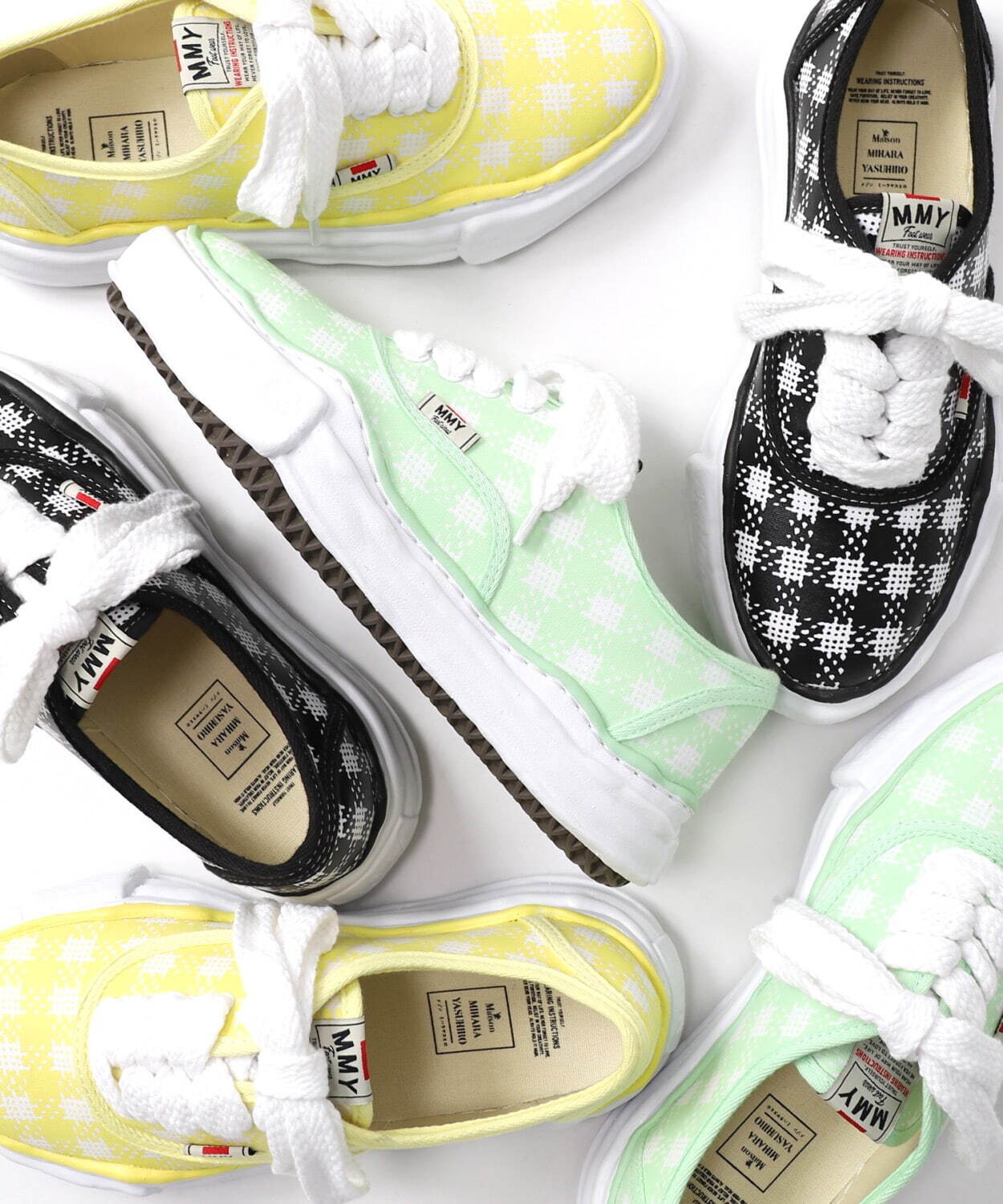 メゾン ミハラヤスヒロ“ギンガムチェック”の「ベイカー」スニーカー