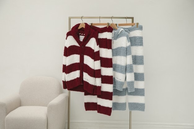 ジェラート ピケのクリスマスルームウェア、ふわふわボーダーパーカ