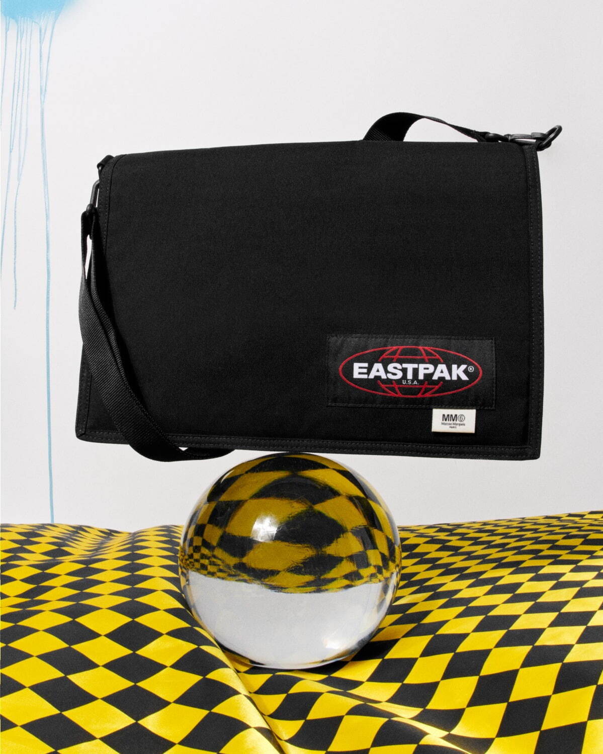 エムエム6 メゾン マルジェラ x イーストパック第2弾、ポケット付き