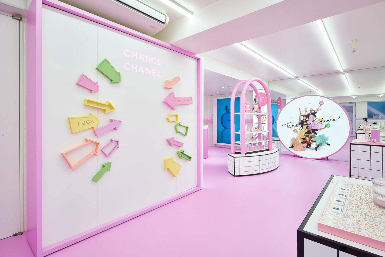 シャネル22年夏ボディ＆バスケア「チャンス」のフローラル香るバス