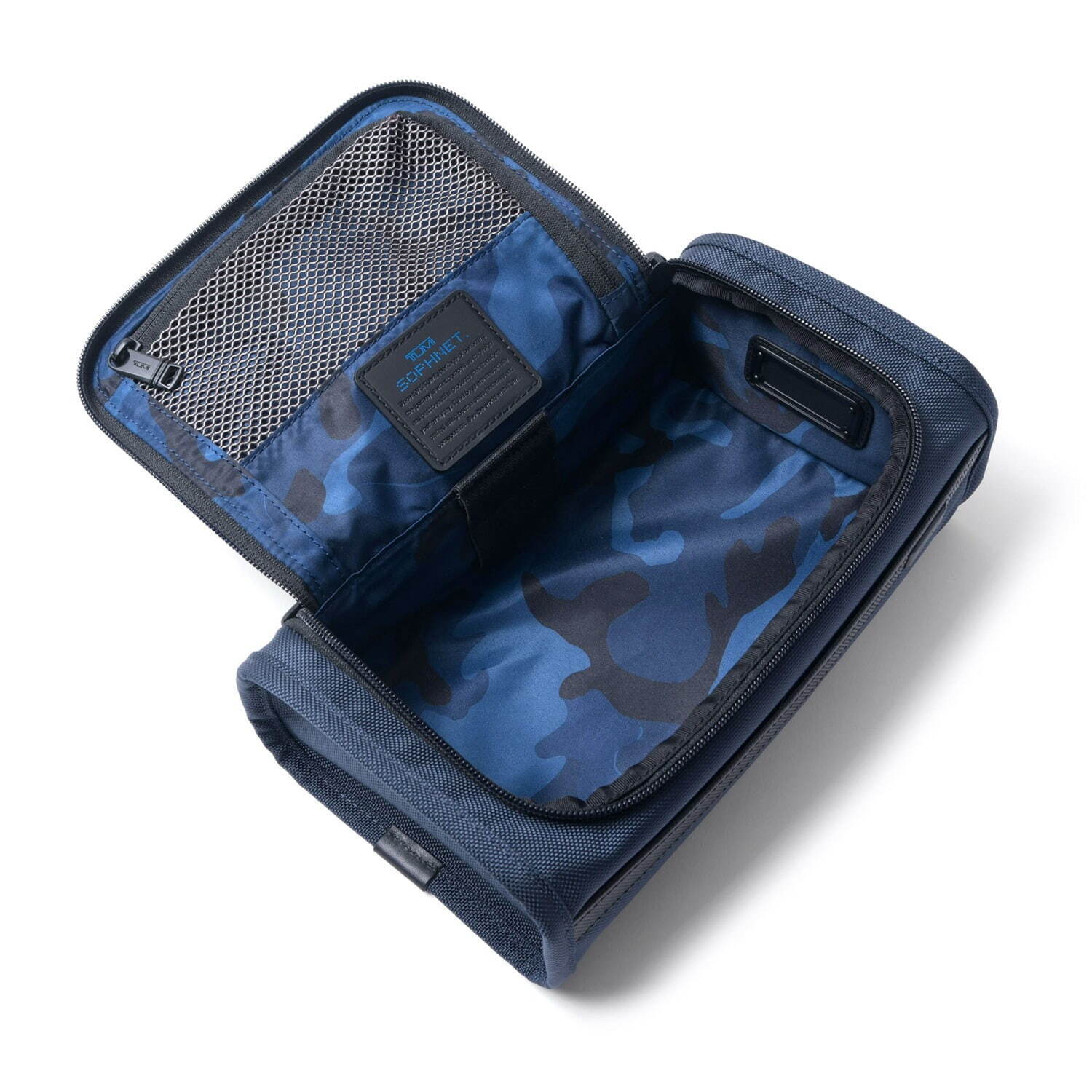 ソフネット×トゥミのトラベルバッグ“シューズ用ポケット”付トート