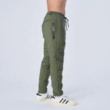 XP-KILT（ストレッチ中綿キルティングパンツ）OLIVE - BOTTOMS