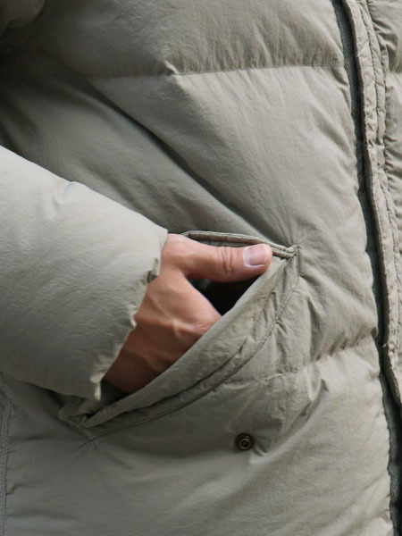 送料無料】Ten-c ARTIC DOWN PARKA ASH GRAY - FIVESTAR