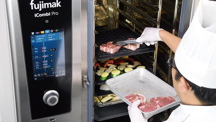 スチームコンベクションオーブン『コンビオーブン iCombi Pro』自動