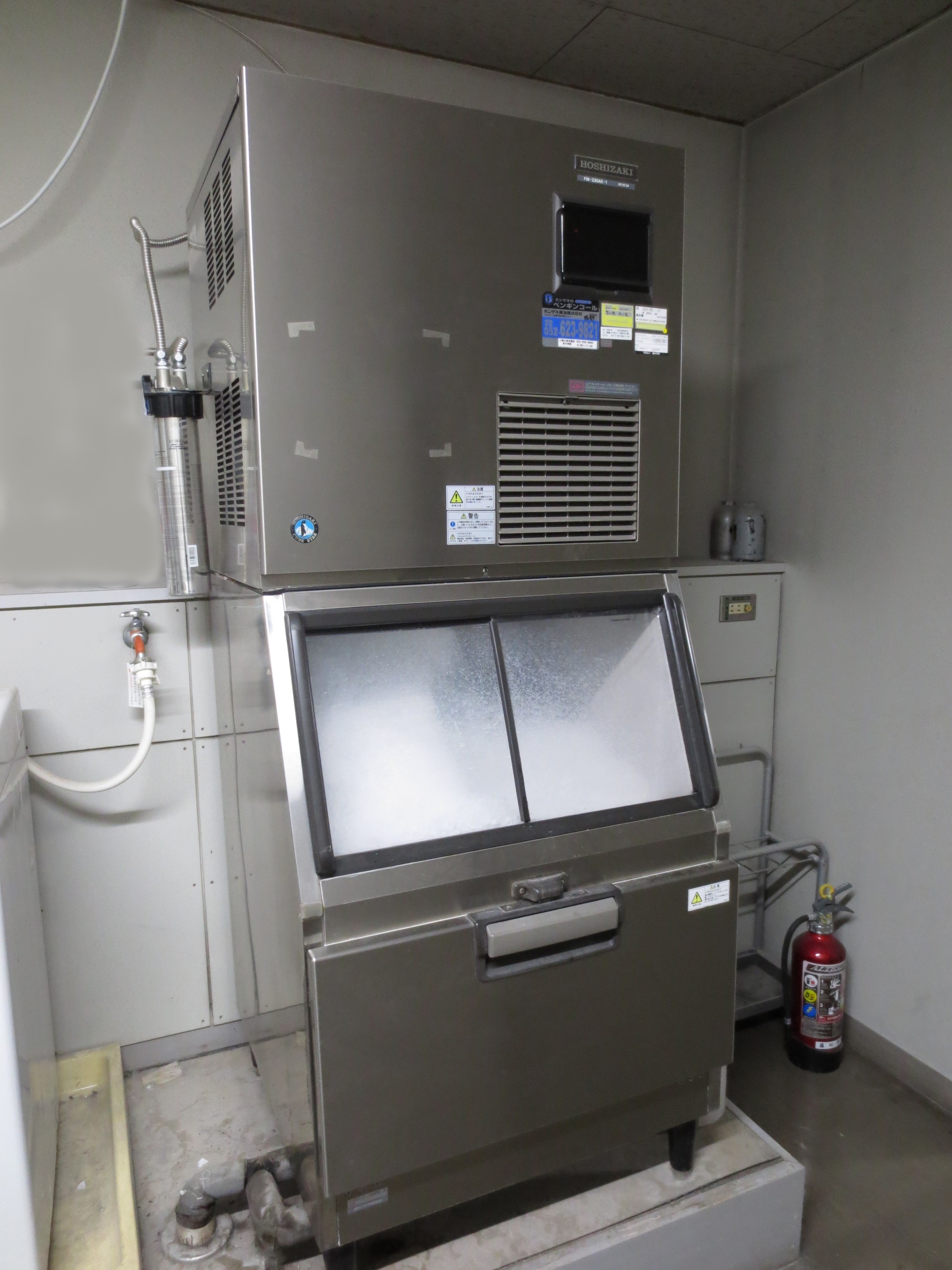 製氷機 | 設置機器・施設 | 藤田医科大学 オープンファシリティセンター