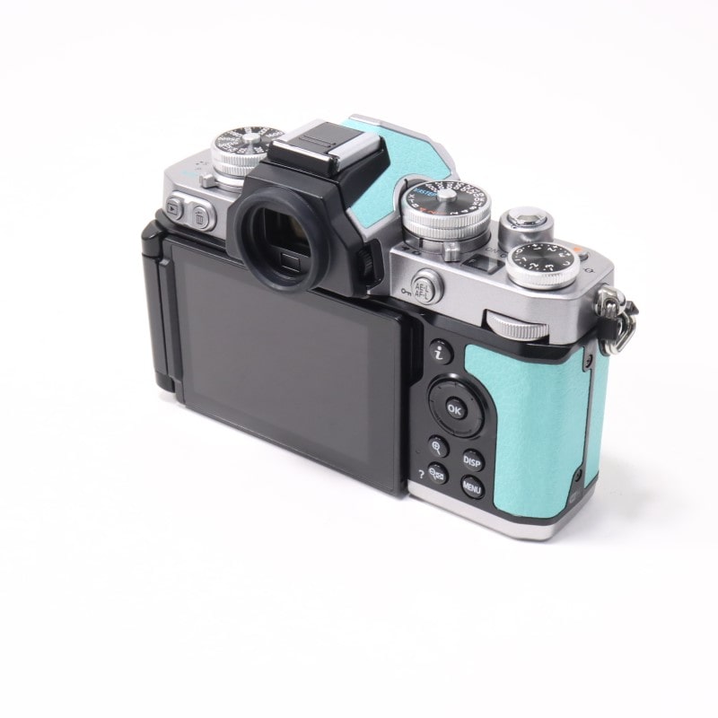 Nikon Zfc ボディ シルバー ミントグリーン 中古 C2120152723621｜中古