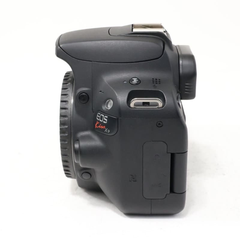 Canon EOS Kiss X9 ボディ ブラック 中古 C2120158160543｜中古通販