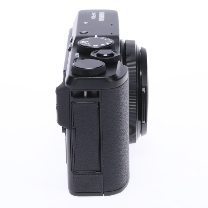 富士フイルム FUJIFILM XF10 ブラック 中古 C2120144128106｜中古通販