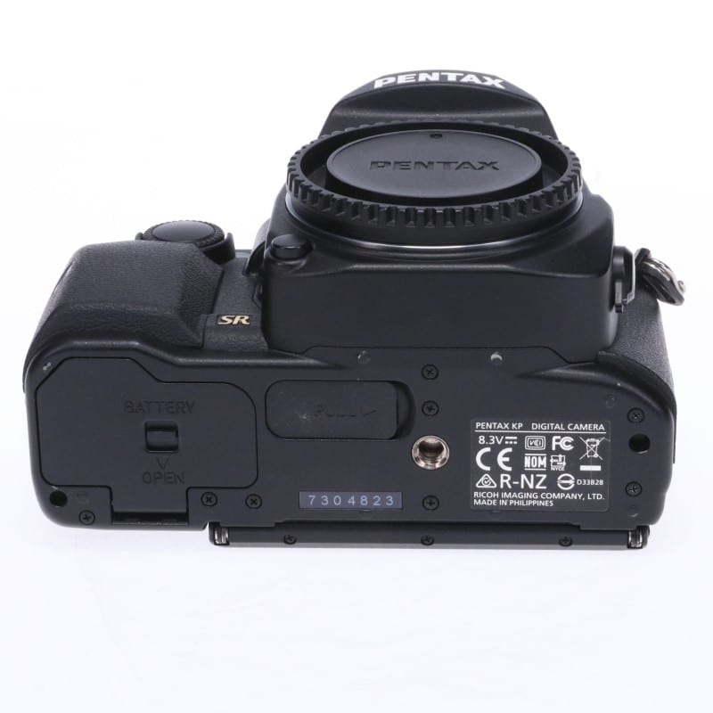 PENTAX PENTAX KP ボディキット ブラック AB-ランク 中古｜フジヤカメラ
