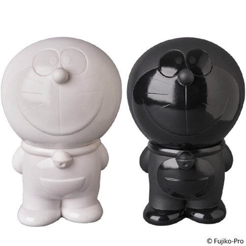 THE ドラえもん展 TOKYO 2017」にて限定発売！WHITE、BLACK、BLUE