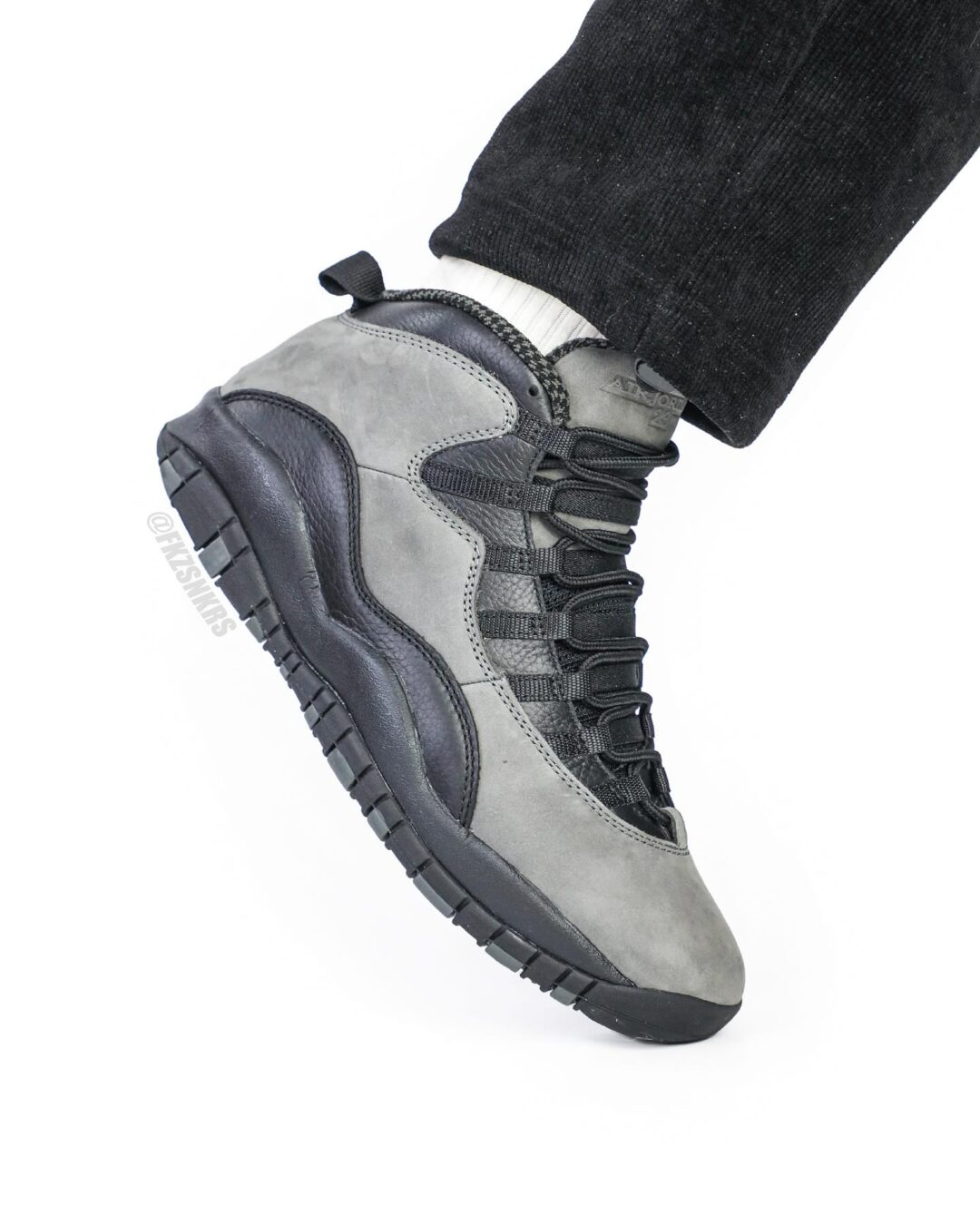 2025年 11/19 復刻予定】NIKE AIR JORDAN 10 RETRO “Dark Shadow