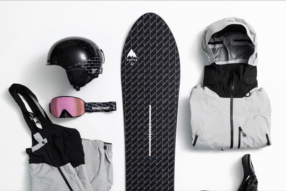 FRAGMENT × BURTON 2025 FW コラボコレクションが11/13 発売