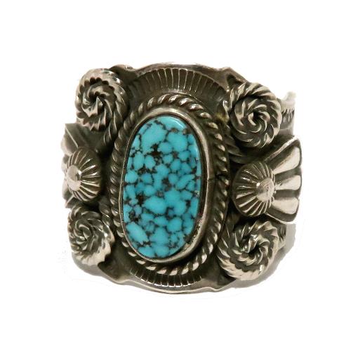 ターコイズリング インディアンジュエリー ナバホ族アーチスト