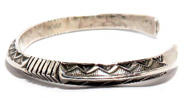 インディアンジュエリー シルバーブレスレット・バングル