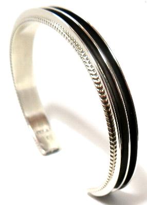 インディアンジュエリー ナバホ族ブレスレット・バングル