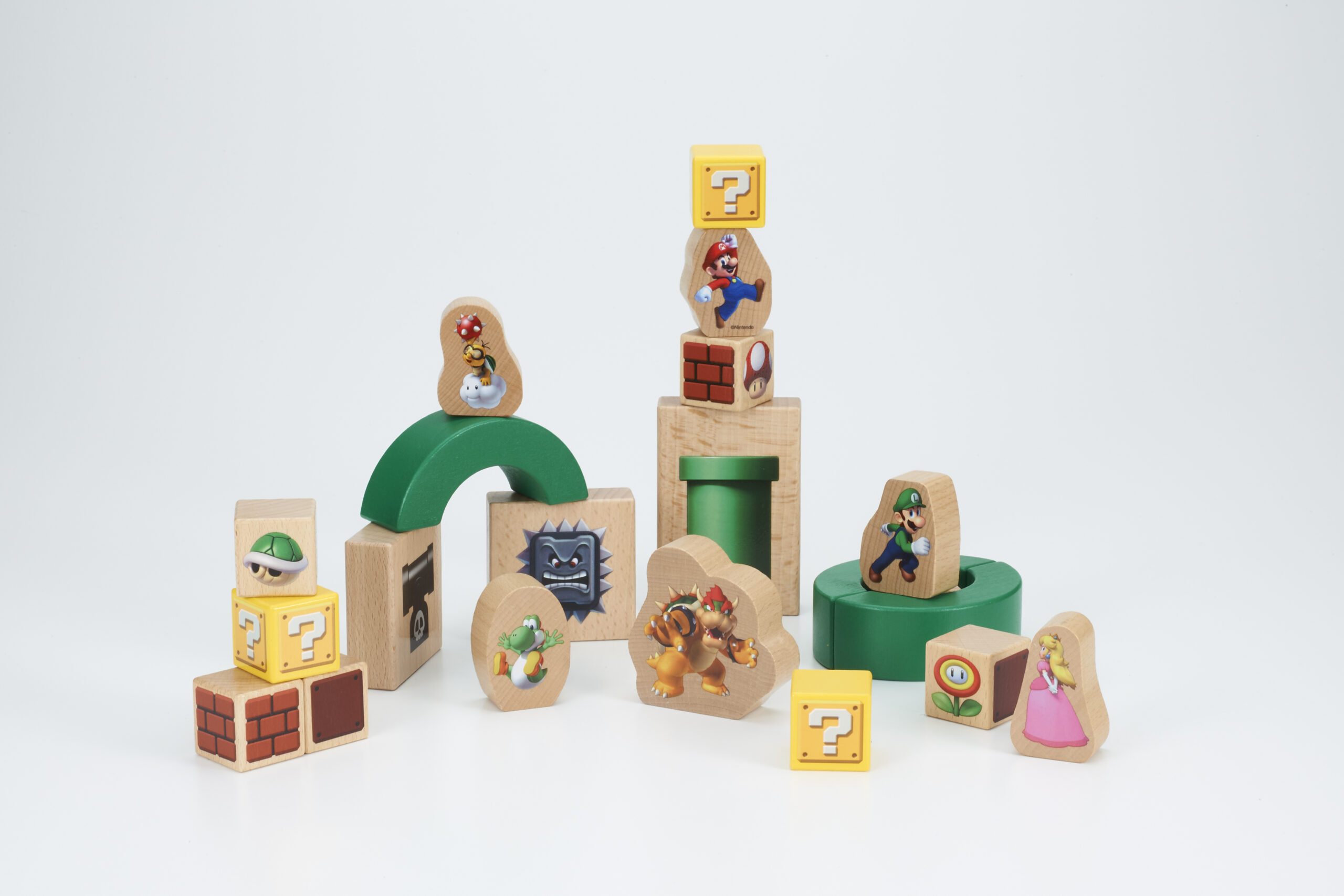 スーパーマリオ ブロック (積み木) | EDUCATION | カワダ公式