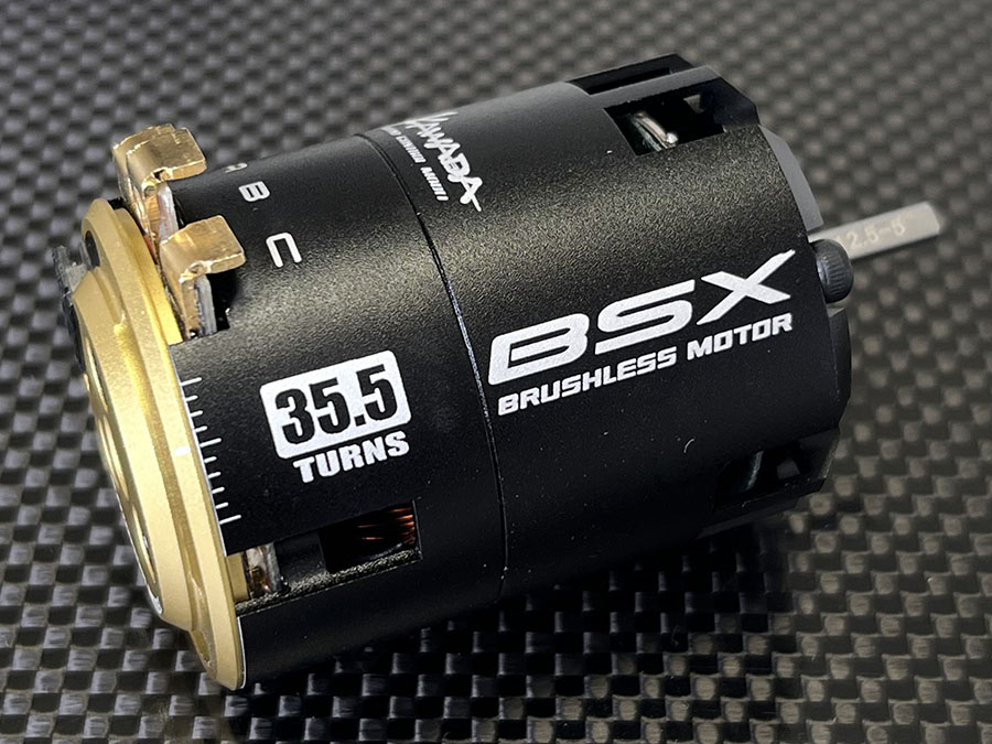 BSXブラシレスモーター35.5T