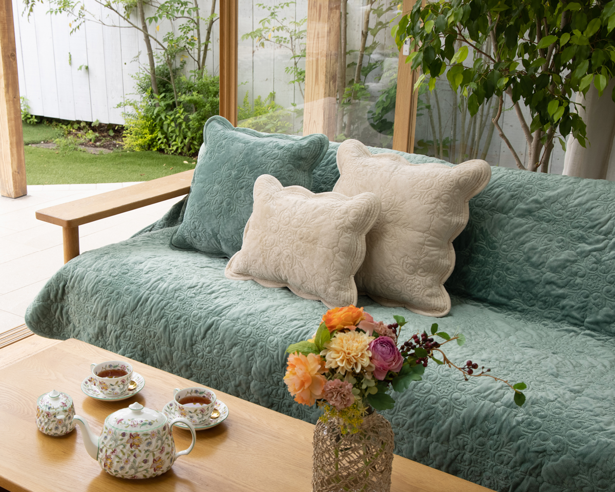 カバーアップ（リビングアクセサリー）｜MINTON（ミントン）｜川島織物