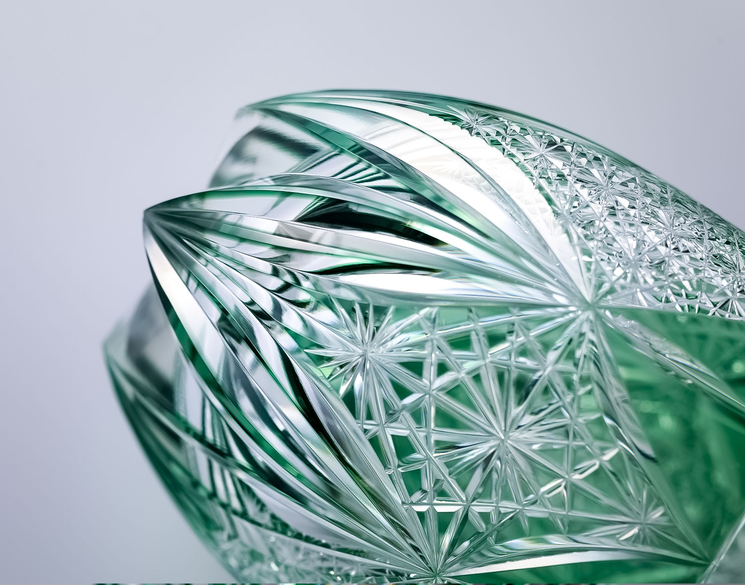 江戸切子 伝統工芸士・根本達也作 ロックグラス＜昴＞ | カガミクリスタル