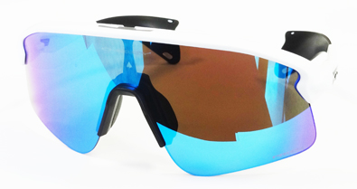 OAKLEY(オークリー)新スポーツサングラスSTUNT DEVIL(スタントデヴィル