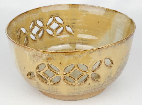 栗山園オンライン通販部 / 【出物】 高取七宝透菓子鉢 14代亀井味楽