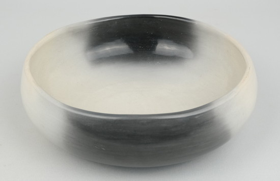 栗山園オンライン通販部 / 【出物】 雲華焼灰器小 寄神崇白