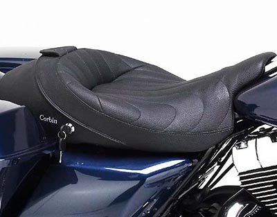 ハーレーツーリングモデル用各メーカー シート - ハーレーカスタムガイド