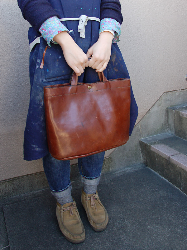 スタンダードでシンプルな本革レザートートバッグ / 革鞄のHERZ(ヘルツ