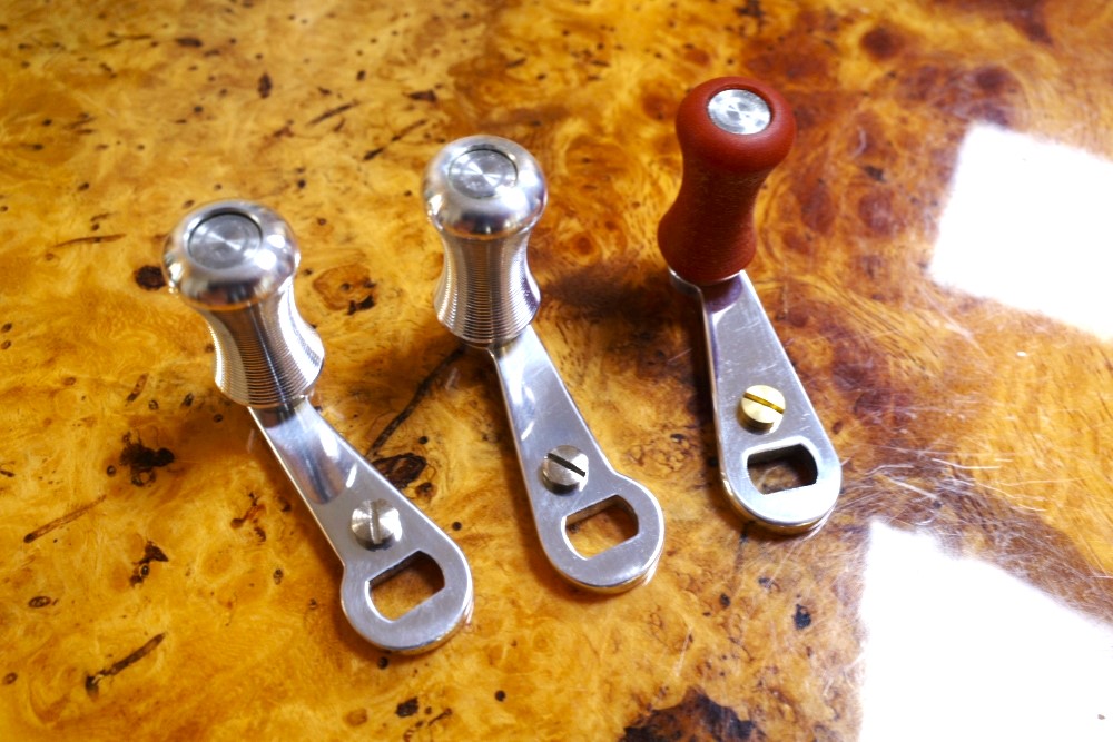 ブライトリバー『NNシングルショートハンドル ミリオンスレッドノブ』