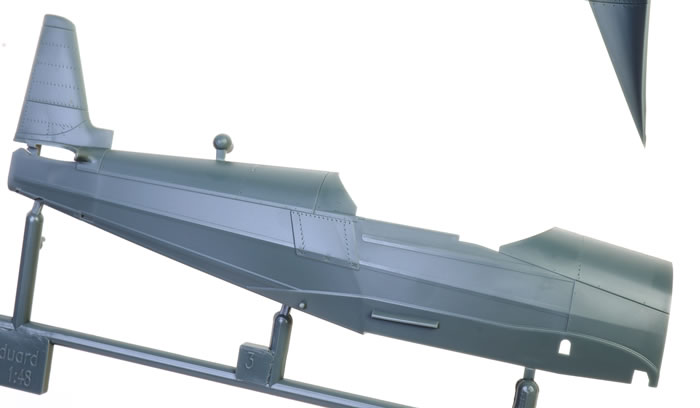 Eduard Kit No. 82184 - Z-526AFS Akrobat ProfiPACK Review by Brett