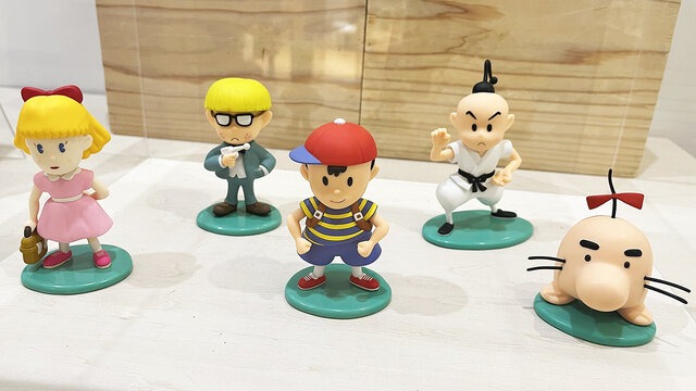 MOTHER』『MOTHER2』の粘土フィギュア180点がズラリと並ぶ！東京・渋谷