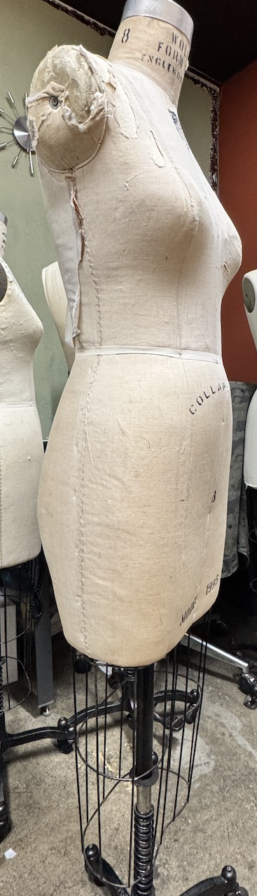 WOLF Dress Form – Professional Female Missy Size 8, Model 1995