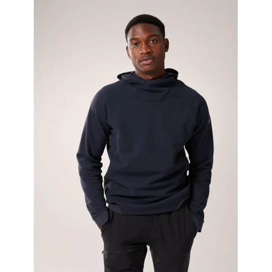 Arc'teryx リセル フーディ Black Sapphire 商品詳細│岩と雪