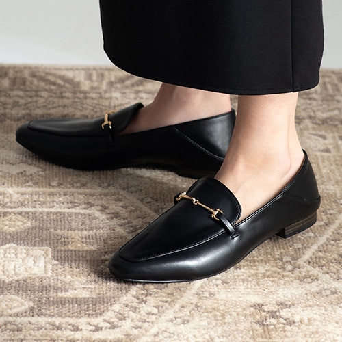 ビットソフトローファーシューズ(22.5cm ブラック): スニーカー