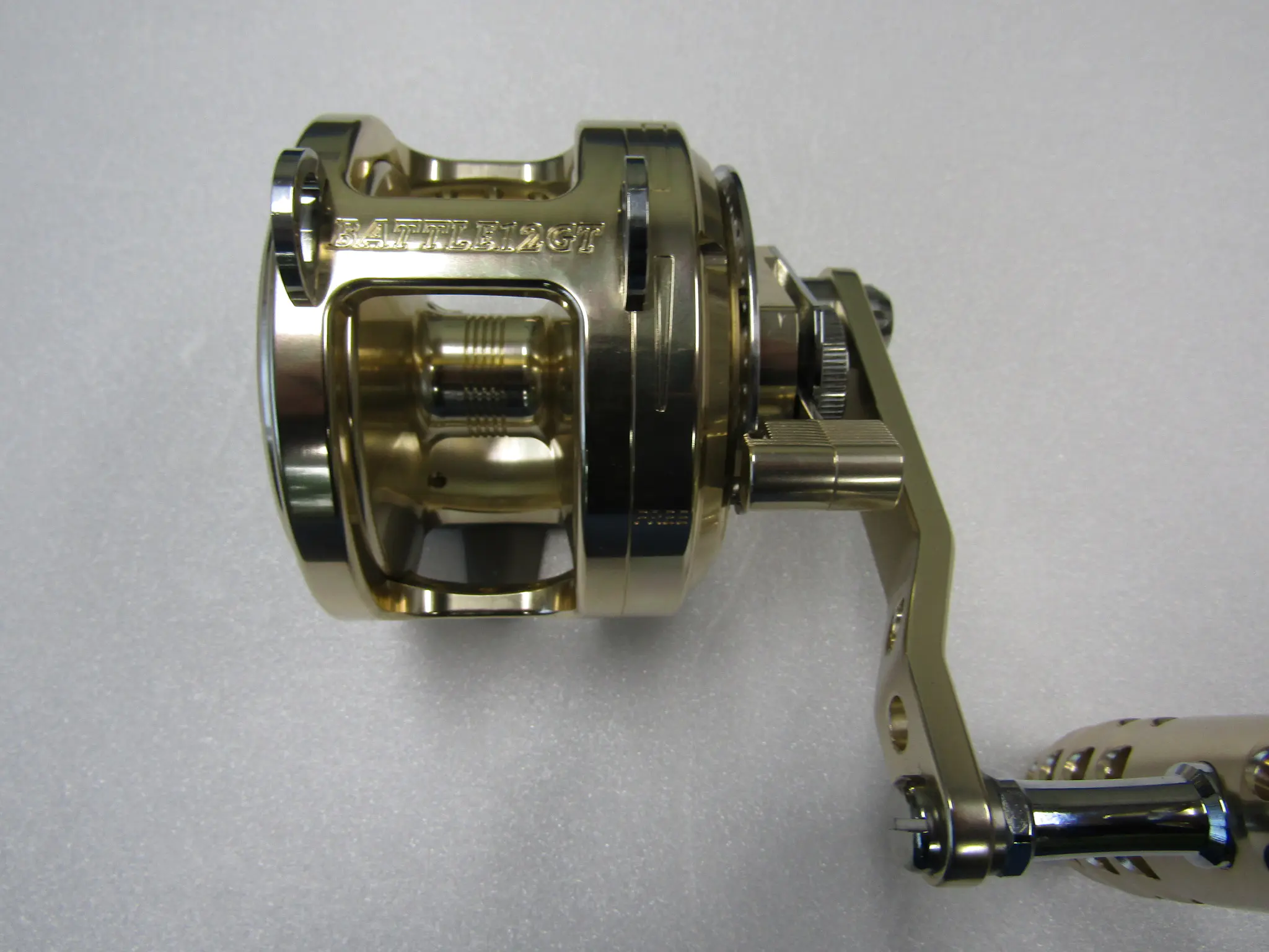 アリゲーターバトル12GTゴールド - 168,300円 : 海釣り、船釣り専門店